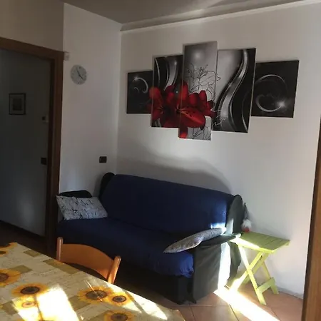 Casa Grazia Apartment Magreglio Exterior photo